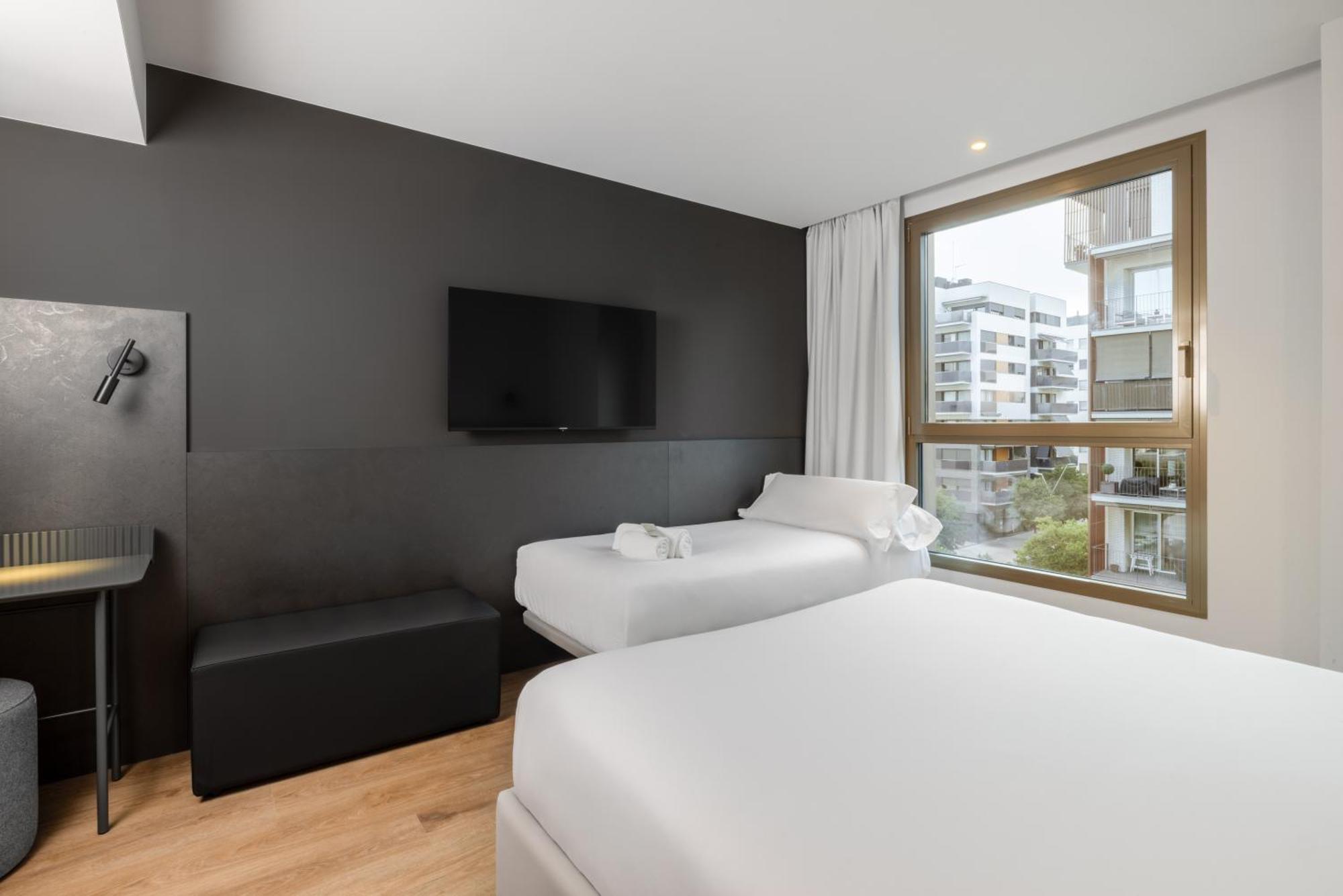 Hotel Sb Win 4 Sup 略夫雷加特河畔圣费柳 外观 照片